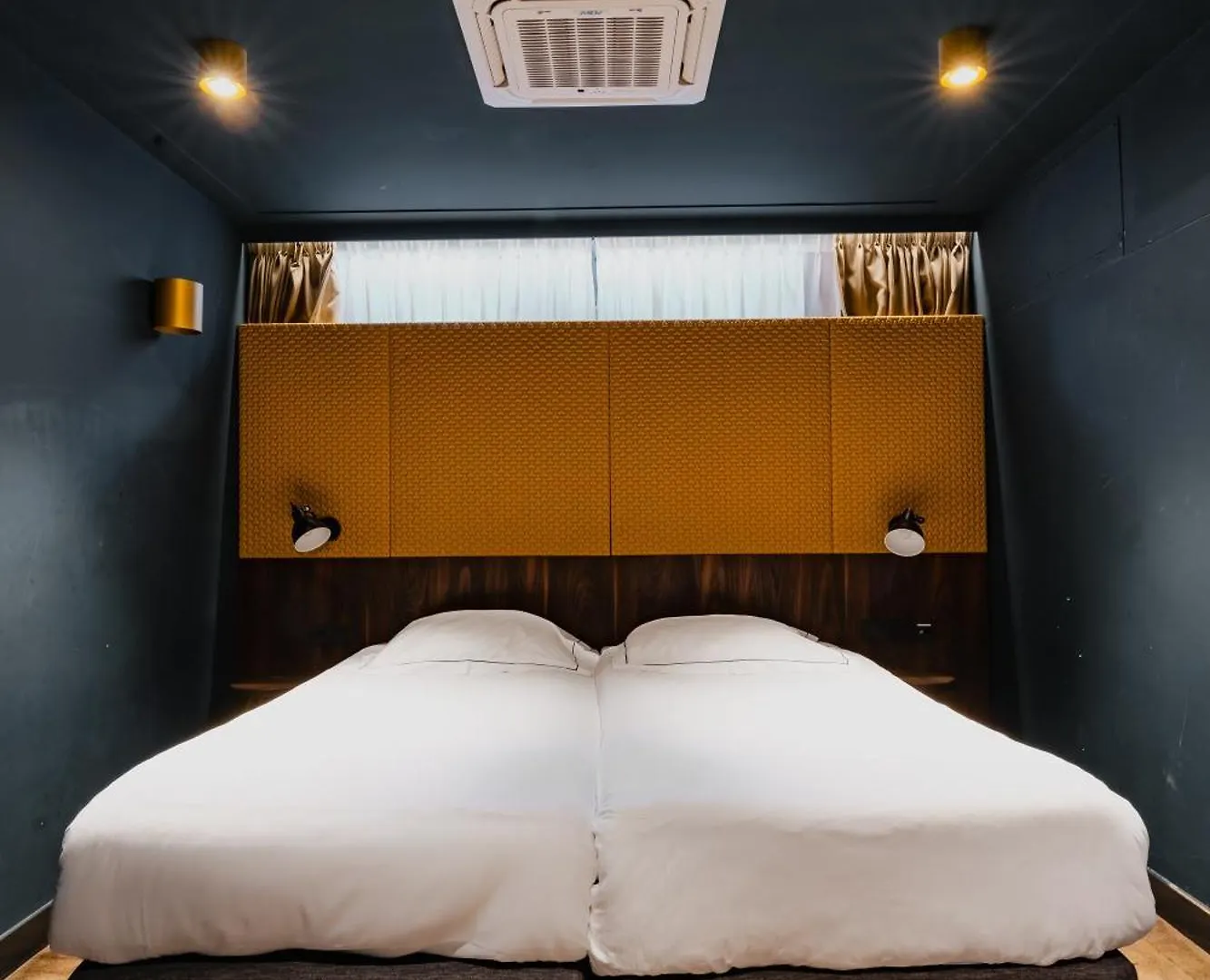 De Jonker Urban Studios & Suites Амстердам Нидерланды