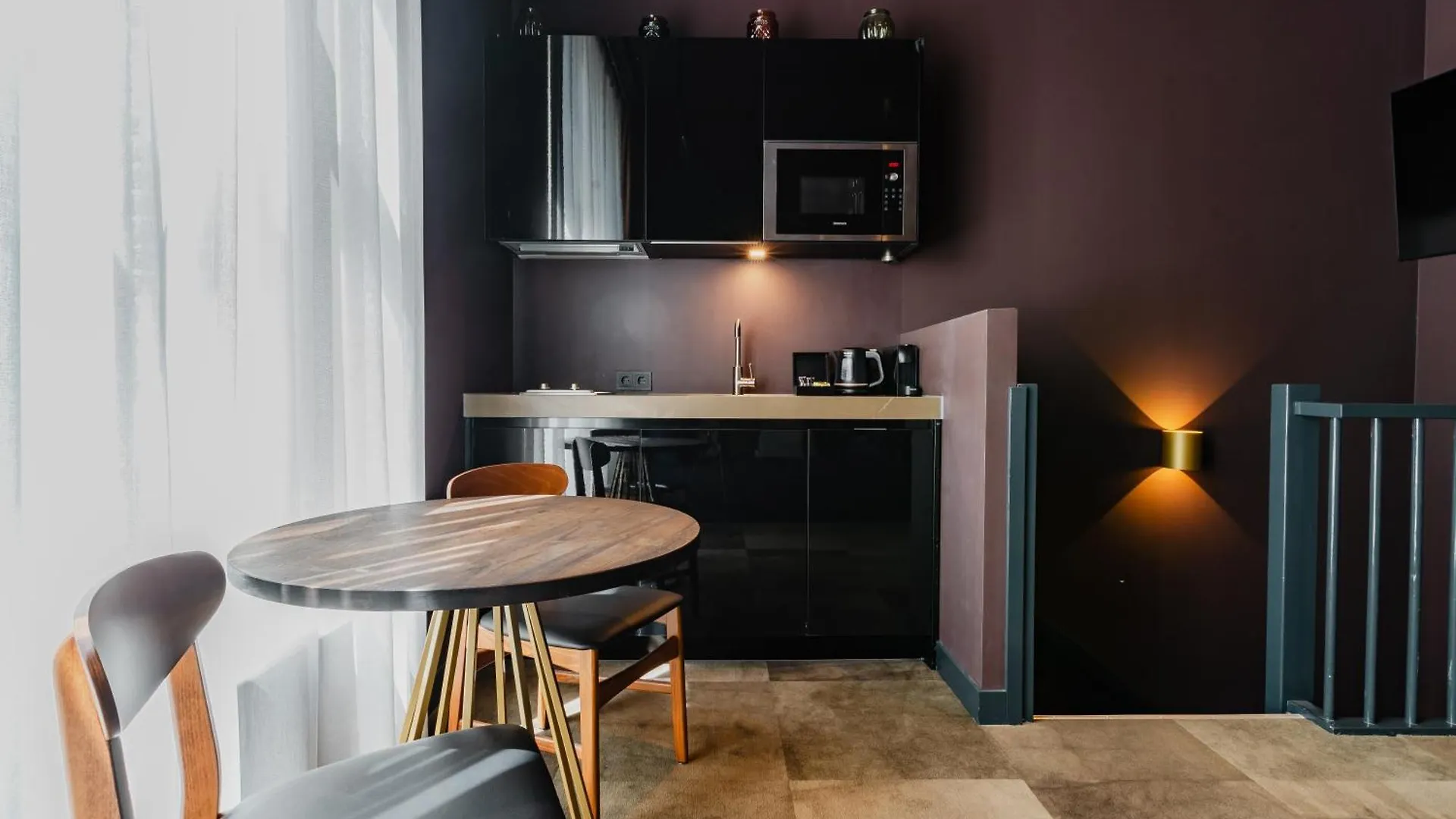 De Jonker Urban Studios & Suites Amsterdam Hotel