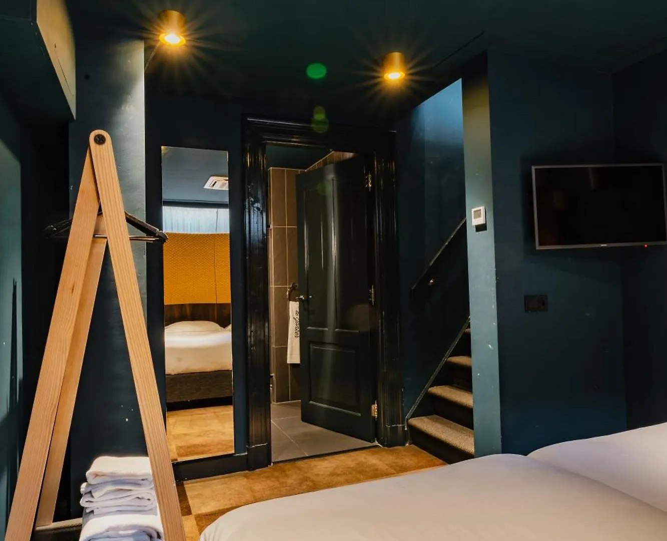 **** Hotel De Jonker Urban Studios & Suites Amsterdam Netherlands