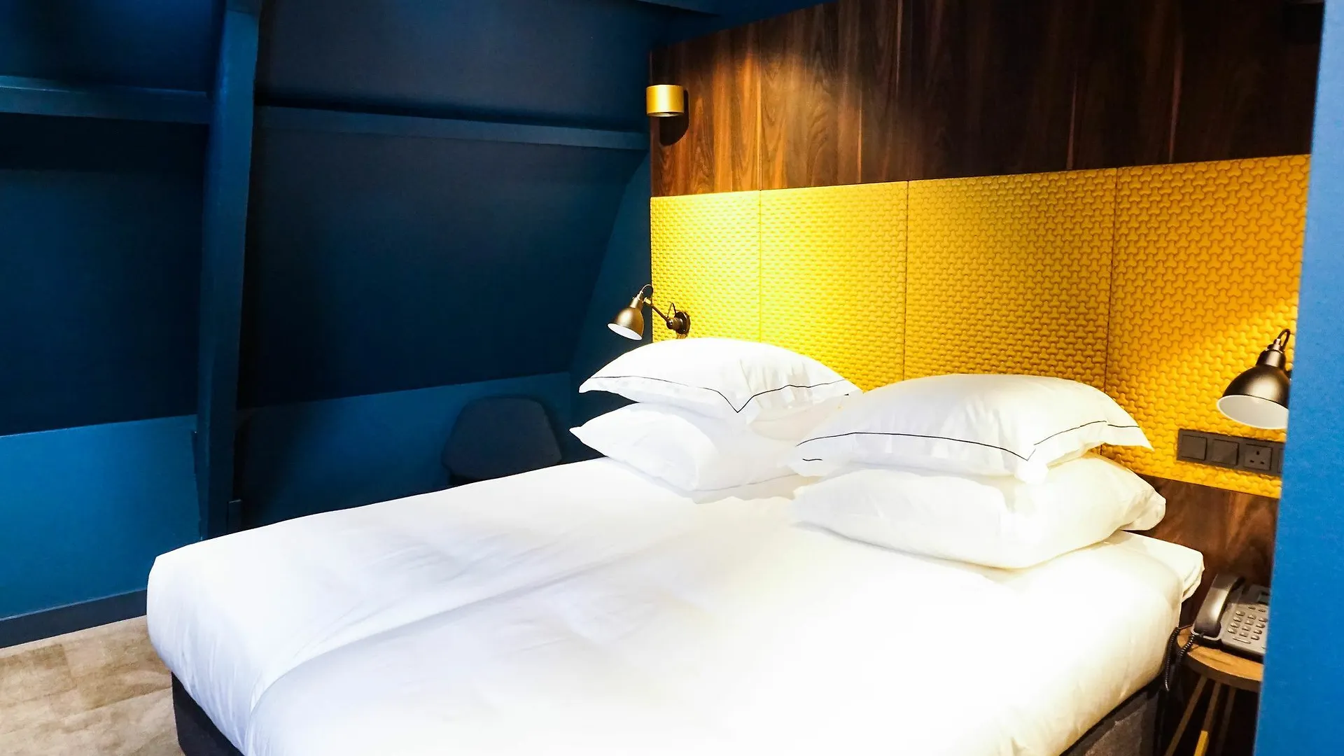 De Jonker Urban Studios & Suites Amsterdam Hotel